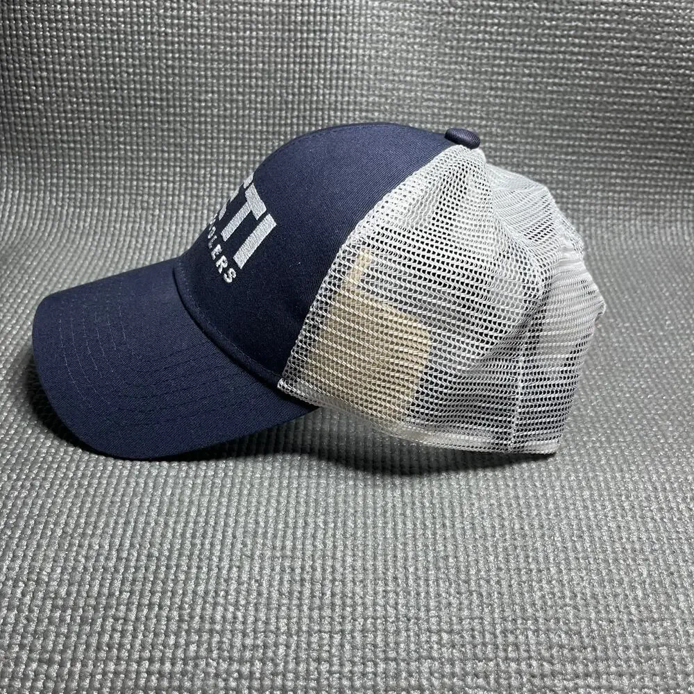 YETI Coolers Snapback Trucker‎ Hat Mens One Size Blue White Mesh Adjustable